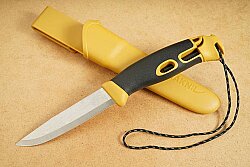 Morakniv Companion Spark Ateş Başlatıcılı Kamp Bıçağı Sarı - 2